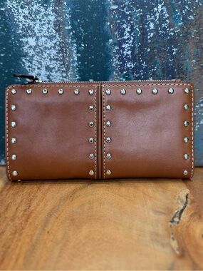Michael Kors Y2K British Tan‎ Studded Leather Wallet Organizer (GUC)